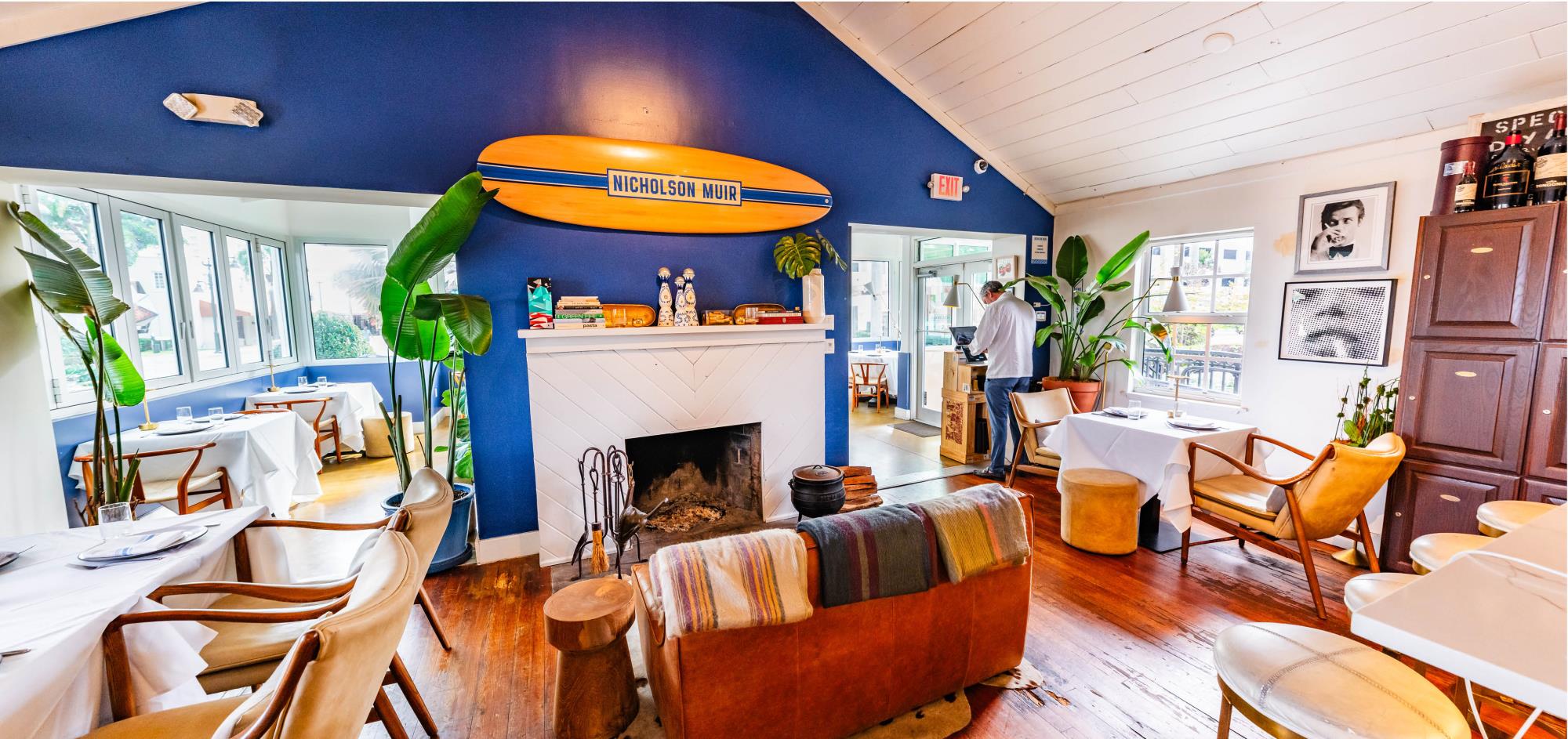 480 E Ocean Interior 3